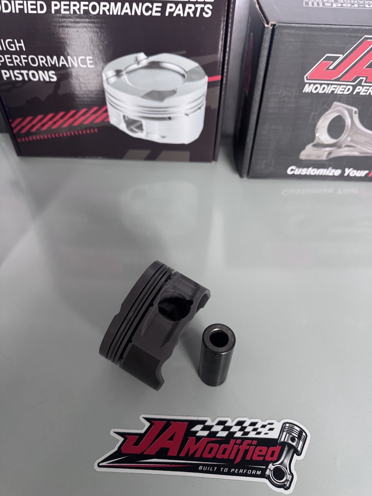 JA-Modified forged piston and DLC wrist pin detail