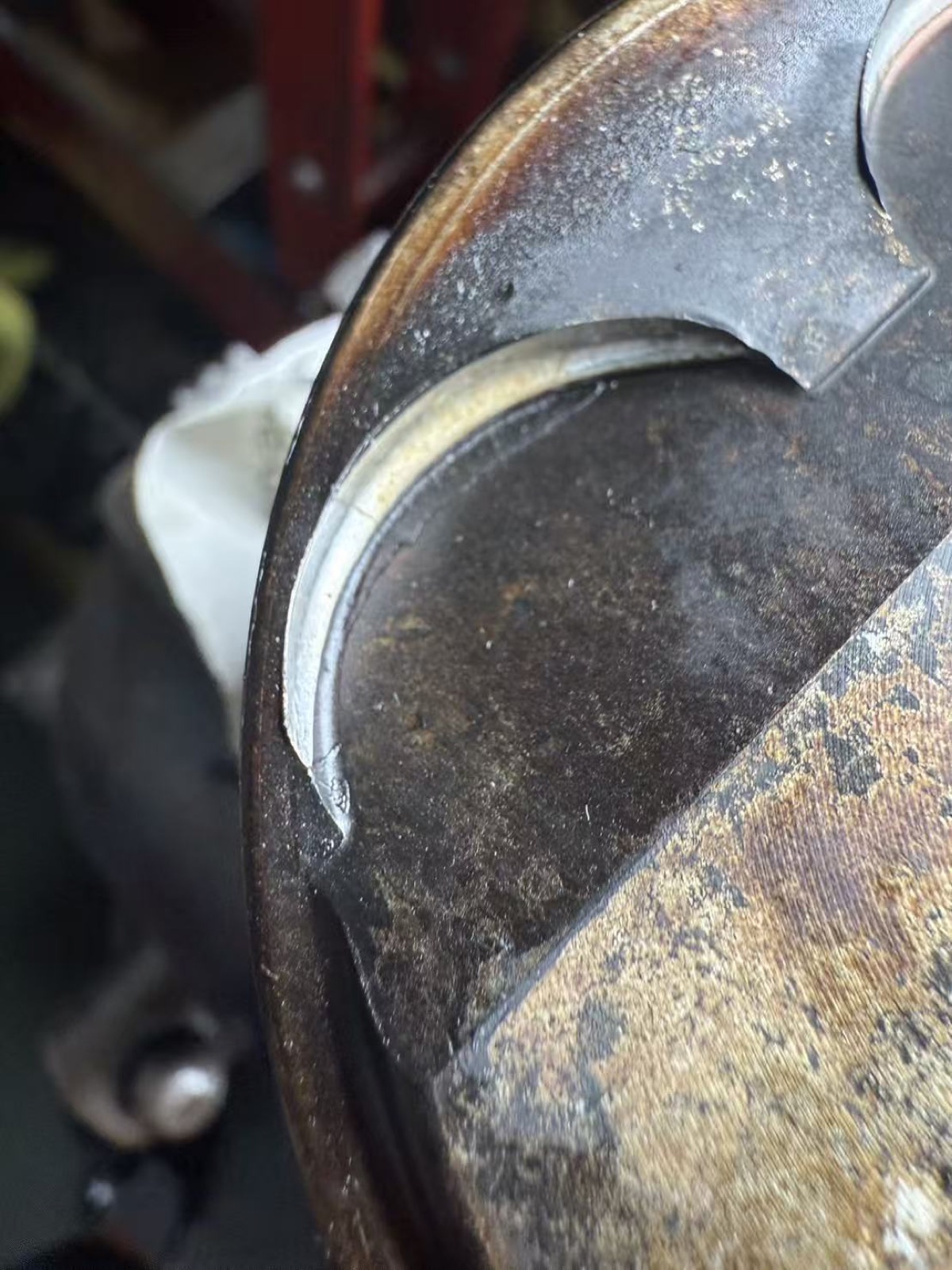 Example combustion chamber related piston top area